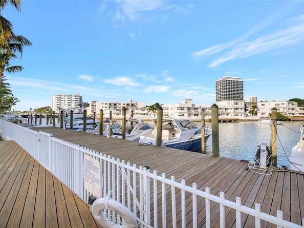6881 Bay Dr 7, Miami Beach FL 33141