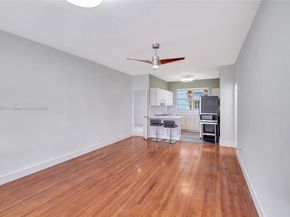 6881 Bay Dr 7, Miami Beach FL 33141