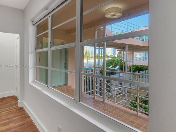 6881 Bay Dr 7, Miami Beach FL 33141