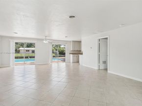 1700 SW 5th Ave, Pompano Beach FL 33060