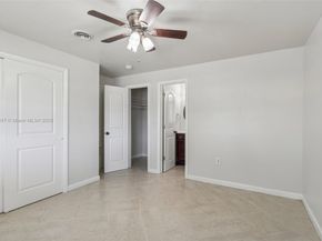 1700 SW 5th Ave, Pompano Beach FL 33060