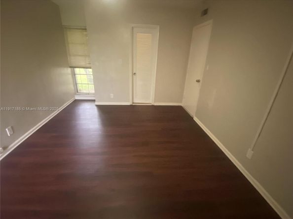 4802 Bayberry Ln, Tamarac FL 33319