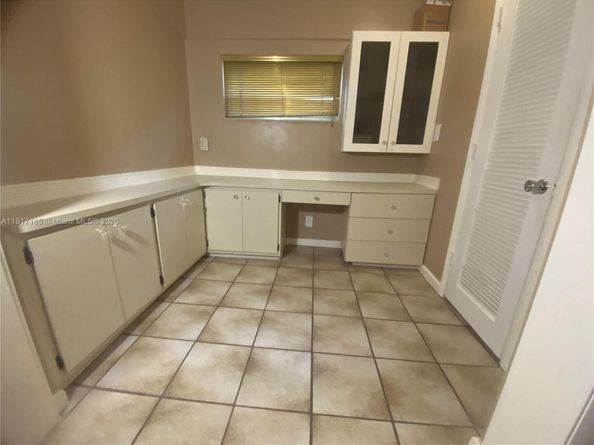 4802 Bayberry Ln, Tamarac FL 33319