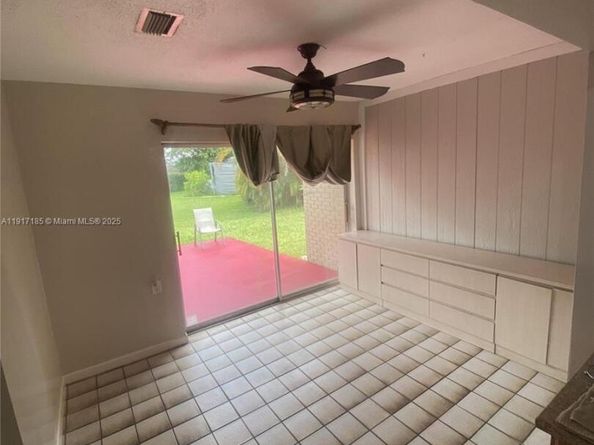 4802 Bayberry Ln, Tamarac FL 33319