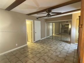 4802 Bayberry Ln, Tamarac FL 33319