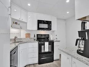 4010 Galt Ocean Dr 207, Fort Lauderdale FL 33308