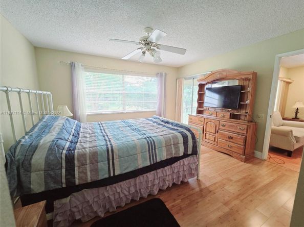 2703 Nassau Bnd C2, Coconut Creek FL 33066