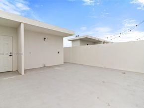 14571 SW 261st St, Homestead FL 33032