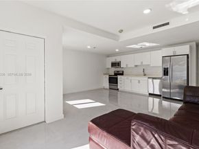 14571 SW 261st St, Homestead FL 33032