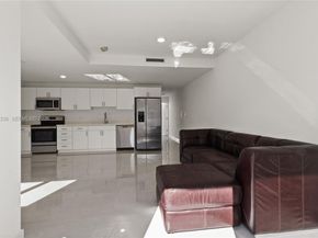 14571 SW 261st St, Homestead FL 33032