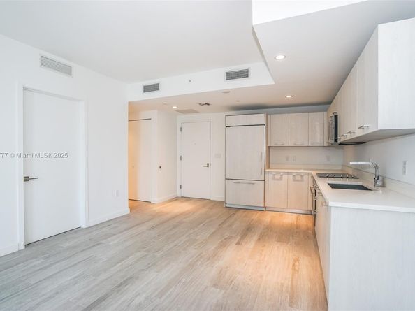 Undisclosed Address #A11729777, Miami FL 33130