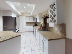 15552 SW 54th Ter, Miami FL 33185