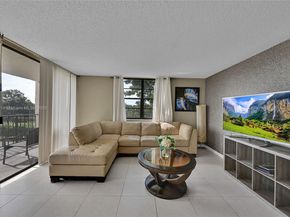 6190 Woodlands Blvd 302, Tamarac FL 33319