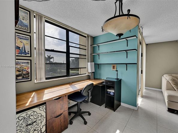 6190 Woodlands Blvd 302, Tamarac FL 33319