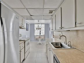 6190 Woodlands Blvd 302, Tamarac FL 33319