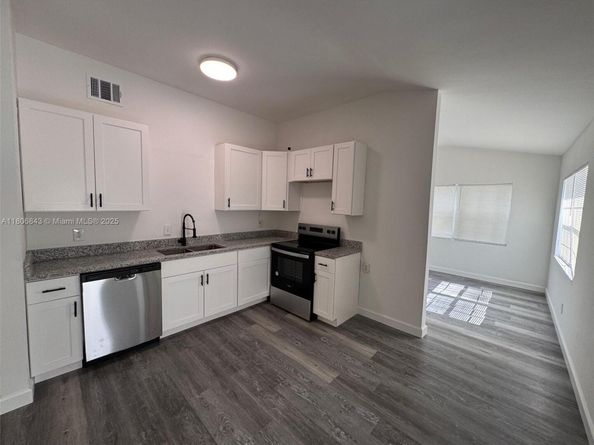 314 Anderson Rd, Lantana FL 33462