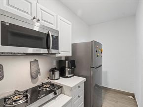10925 SW 218th Ter, Miami FL 33170