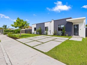 10925 SW 218th Ter, Miami FL 33170