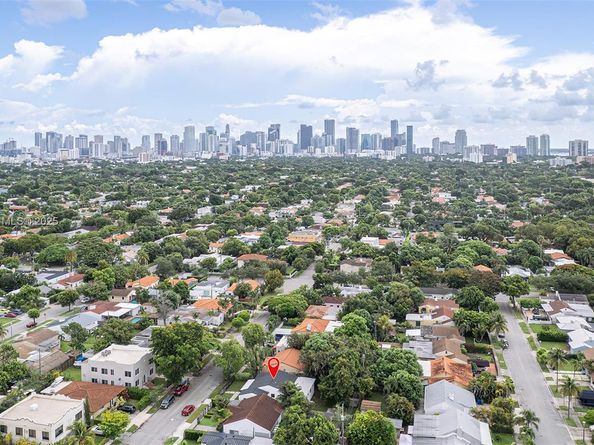 1854 SW 17th St, Miami FL 33145