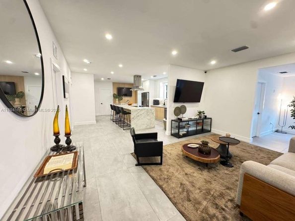 1854 SW 17th St, Miami FL 33145