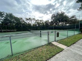 5570 SW 70th Pl S, Miami FL 33155