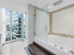 200 Biscayne Boulevard Way 4401, Miami FL 33131