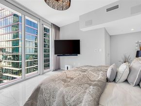200 Biscayne Boulevard Way 4401, Miami FL 33131
