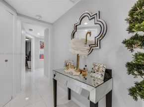 200 Biscayne Boulevard Way 4401, Miami FL 33131