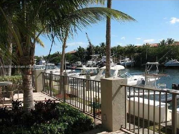 90 Edgewater Dr 505, Coral Gables FL 33133