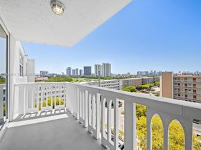 401 NE 14th Ave 808, Hallandale Beach FL 33009