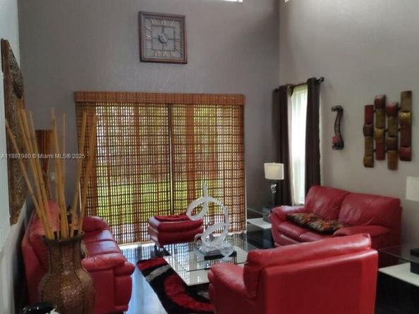 1942 SW 156th Ave, Miramar FL 33027