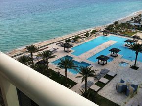 1830 S Ocean Dr 1705, Hallandale Beach FL 33009