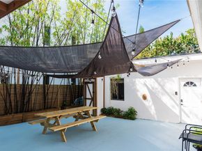 3134 Carter St, Miami FL 33133