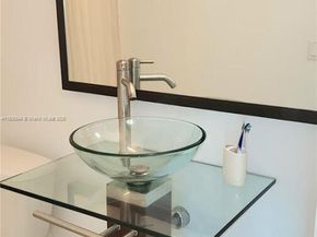 350 S Miami Ave 3214, Miami FL 33130