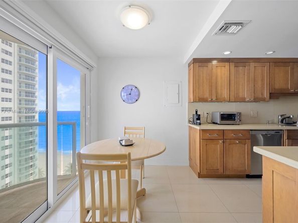 3400 Galt Ocean Dr 1105S, Fort Lauderdale FL 33308