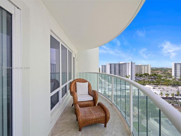 3400 Galt Ocean Dr 1105S, Fort Lauderdale FL 33308