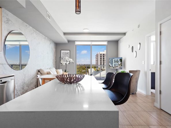 3900 Biscayne Blvd N813, Miami FL 33137