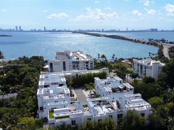 3900 Biscayne Blvd N813, Miami FL 33137