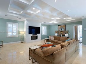 10601 SW 72nd Ct, Pinecrest FL 33156