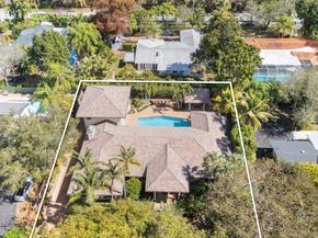 10601 SW 72nd Ct, Pinecrest FL 33156
