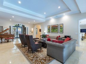 10601 SW 72nd Ct, Pinecrest FL 33156