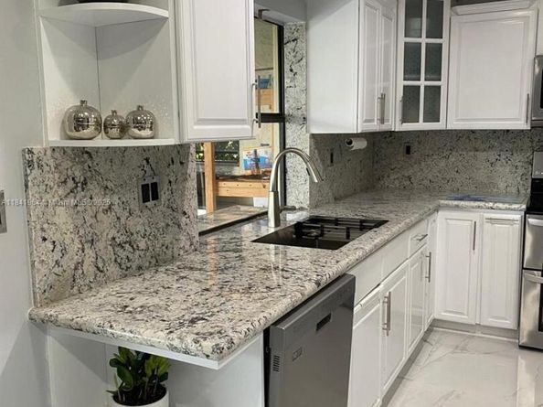 10126 Crosswind Rd, Boca Raton FL 33498