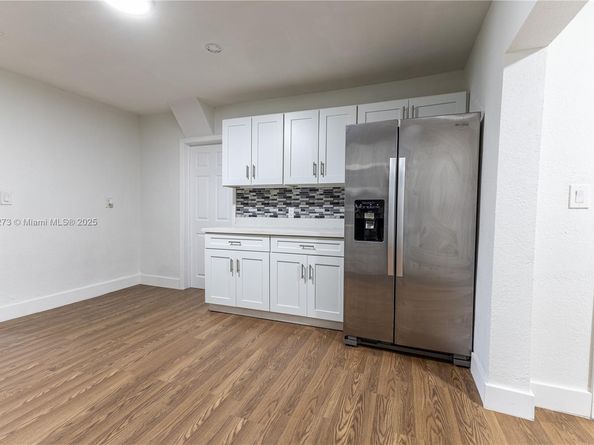 866 NW 108th St, Miami FL 33168