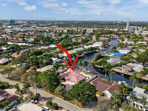 5517 Bayview Dr, Fort Lauderdale FL 33308