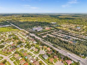 104 Oxford Ct, Royal Palm Beach FL 33411