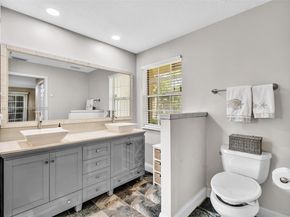 104 Oxford Ct, Royal Palm Beach FL 33411
