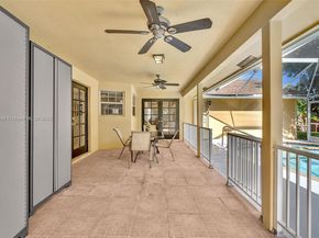 104 Oxford Ct, Royal Palm Beach FL 33411