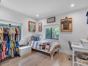 6235 Alton Rd, Miami Beach FL 33140