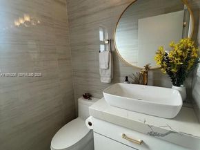 6235 Alton Rd, Miami Beach FL 33140