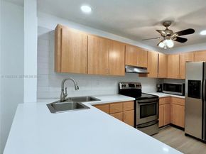 499 SE 13th St 7E, Fort Lauderdale FL 33316